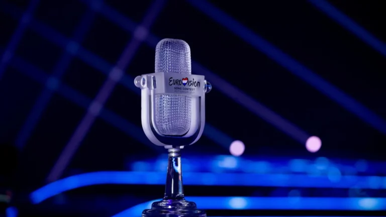 microfono-cristal-trofeo-eurovision_98